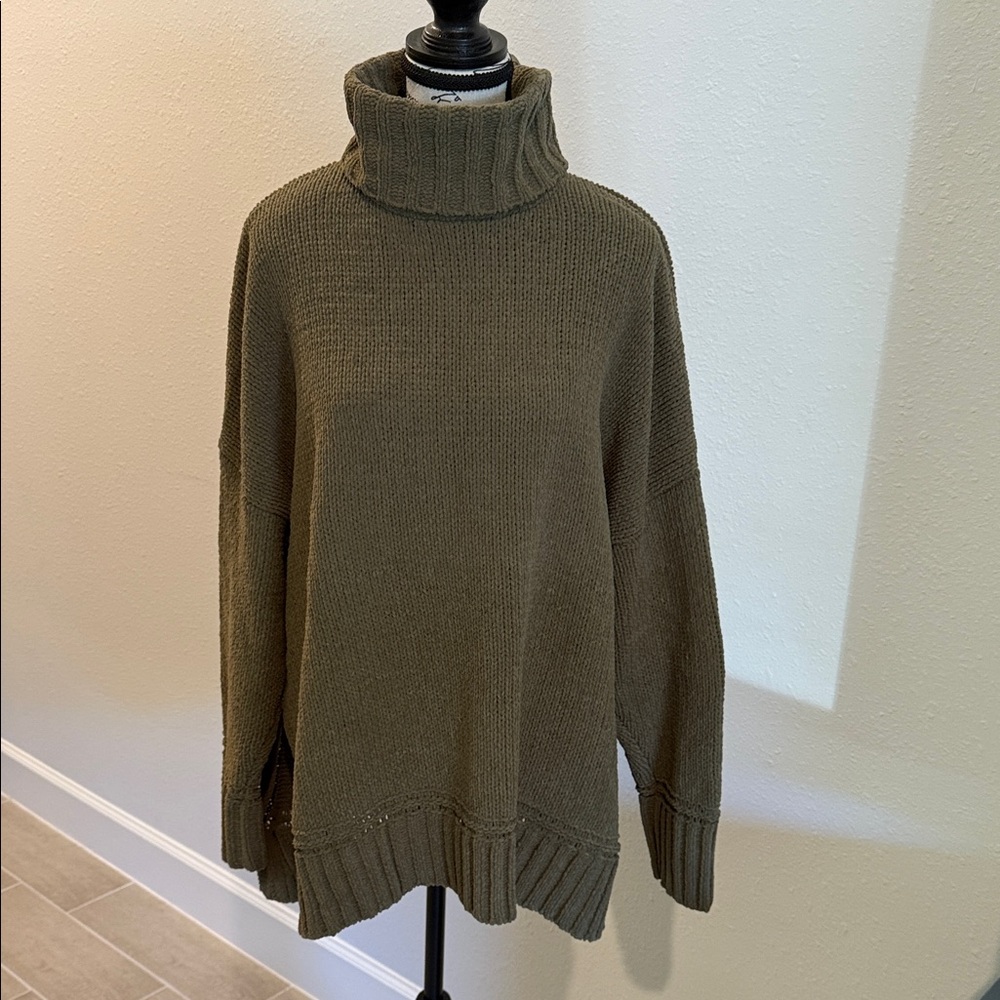 aerie Olive Green Turtleneck Sweater